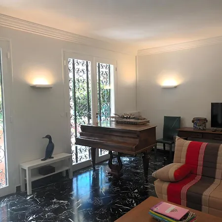 Vincennes, Pour 8, Avec Grand Jardin Apartment *