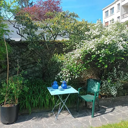 Vincennes, Pour 8, Avec Grand Jardin Apartment Vincennes